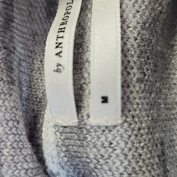 Anthropologie Gray‎ and White Zebra Lizzie Mock Turdleneck Neck Sweater Meduim - Picture 8 of 11